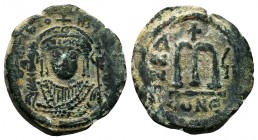 Maurice Tiberius (582-602), Ae Follis,

Condition: Very Fine

Weight: 13.2 gr
Diameter: 33 mm