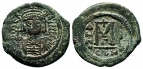 Tiberius Constantine II, 578-582.AE Follis.

Condition: Very Fine

Weight: 12.6 gr
Diameter: 31 mm