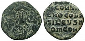 Constantin VII (913-959), AE follis,

Condition: Very Fine

Weight: 9.0 gr
Diameter: 27 mm