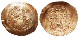 John II, 1118-1143 AD. Electrum aspron trachy. Constantinople mint. IC-XC to left and right of Christ seated facing on backless throne, right hand rai...