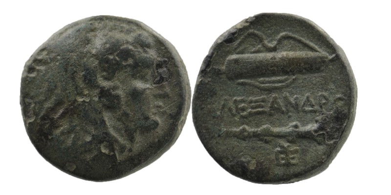 Kings of Macedon. Alexander III 'the Great' (336-323). Ae.
Obv: Head of Herakles...