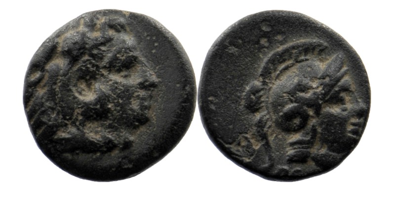 Mysia, Pergamon. Ca. 310-284 B.C. AE 
Head of Herakles right, wearing lion's ski...