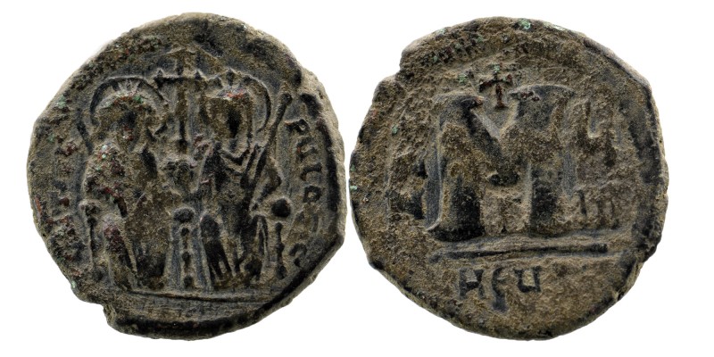 Justin II, with Sophia. 565-578. AE Follis. 
Theoupolis (Antioch) mint, 3rd offi...