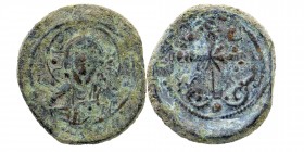 Nicephorus III Botaniates. 1078-1081. AE follis. Anonymous
Constantinople Mint
Nimbate bust of Christ facing, wearing pallium and colobium, raising ha...