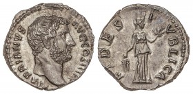 ROMAN COINS: ROMAN EMPIRE
Denario. Acuñada el 134-138 d.C. ADRIANO. Anv.: HADRIANVS AVG. COS. III P. P. Busto descubierto a derecha. Rev.: FIDES PVBL...
