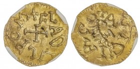 MEROVINGIAN COINS
Tremissis. Siglo VII. Anv.: ¶CLADVLPOM. Rev.: IACO A VICI. 1,10 grs. AU. Encapsulada por NN Coins (nº 2762875-089) como AU 55. EBC-...