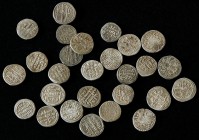 AL-ANDALUS COINS: THE ALMORAVIDS
Lote 27 monedas Quirate. AR. 27 Quirates de Alí ben Yusuf, con el heredero Sir (V-1768, 1775, 1824) y con heredero T...