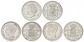 PESETA SYSTEM: ALFONSO XIII
Lote 3 monedas 50 Céntimos. 1894, 1896 y 1900. 1894 (*9-4) P.G.-V., 1896 (*9-6) P.G.-V. y 1900 (*0-0) S.M.-V. Todas en al...