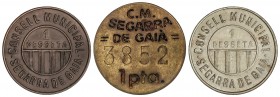 PESETA SYSTEM: LOCAL ISSUES OF THE CIVIL WAR
Serie 3 monedas 1 Pesseta. C.M. de SEGARRA DE GAIÀ. Ni, AE y latón. Cal-18; HG-227/229. EBC.