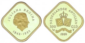 WORLD COINS: NETHERLANDS ANTILLES
Netherland Antilles
300 Gulden. 1980. 5,04 grs. AU. Abdicación de la reina Juliana. (Leves rayitas). Fr-5; KM-29.1...
