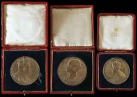 WORLD MEDALS
Lote 3 medallas. GRAN BRETAÑA. 1897 60 aniversario Coronación Reina Victoria (Br.), 1902 Coronación Eduardo VII y 1911 Coronación Jorge ...