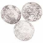 Los Ilkans, Mongoles de Persia
Dírhem. AR. (745-754 H.). Lote de 3 monedas. Nushirwan. Mit. pág 260. MBC- a BC-.