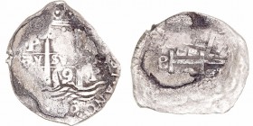 Carlos II
8 Reales. AR. Potosí E. (1669). 19.79g. Cal.344. Muy fuertes concreciones limpiadas sobre todo en reverso. (BC-/MC).