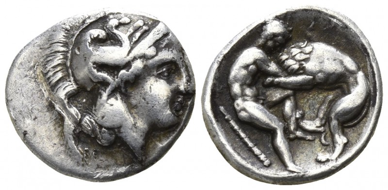 Calabria. Tarentum 380-325 BC.
Diobol AR

12mm., 1,07g.

Helmeted head of A...