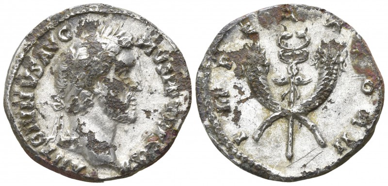 Antoninus Pius AD 138-161. Rome
Foureé Denar AR

18mm., 2,84g.

ANTONINVS A...