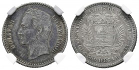 ESTADOS UNIDOS DE VENEZUELA. 1/2 Bolívar. (Ar. 2,50g/18mm). 1886. (Km#Y21). Variante del segundo 8 alto. Encapsulado NGC XF-40. Precioso tono.