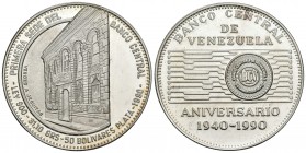 REPÚBLICA DE VENEZUELA. 50 Bolívares. (Ar. 31,10g/35mm). 1990. 50 Aniversario de la primera sede del Banco Central. (Km#Y66). SC-.