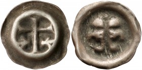 Zakon Krzyżacki, Brakteat - Krzyż łaciński (1317-1328) - lilie