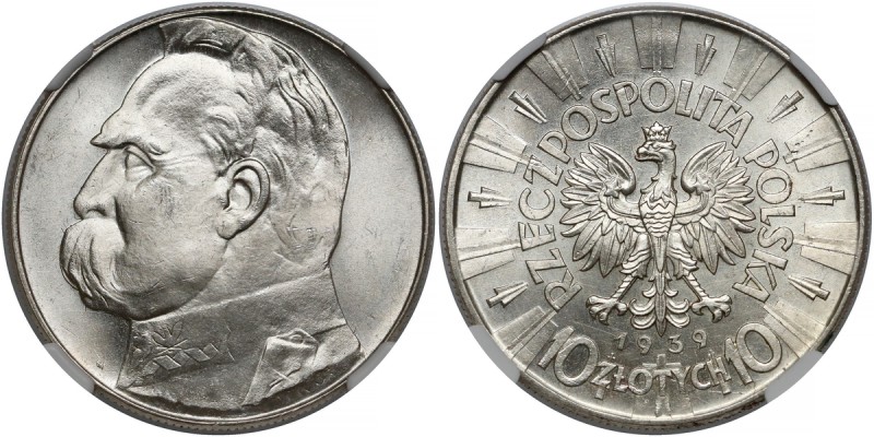 Piłsudski 10 złotych 1939
 

Grade: NGC MS64 
Reference: Parchimowicz 124 f...