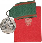 Medal za Ofiarność i Odwagę - z legitymacją