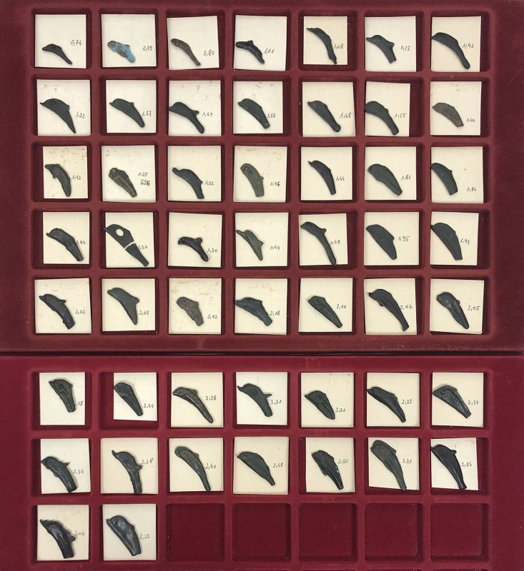 Olbia, lot of fifty-one (51) AE dolphin shaped coins, V century B.C.
Olbia, zes...