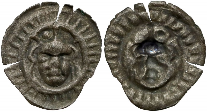 Niemcy, Greifswald (Gryfia), Brakteat XIII-XIV w. - rzadki
 Srebro, średnica 14...