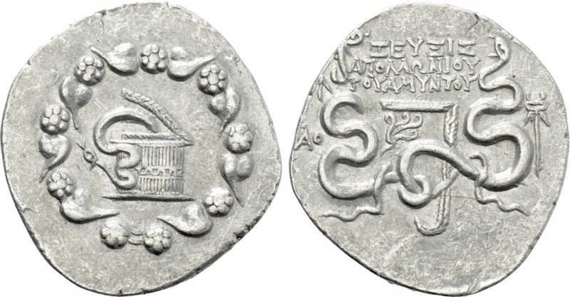 PHRYGIA. Laodikeia. Cistophor (Circa 133/88-67 BC). 

Obv: Cista mystica with ...