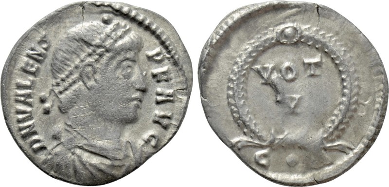VALENS (364-378). Siliqua. Constantinople. 

Obv: D N VALENS P F AVG. 
Diadem...