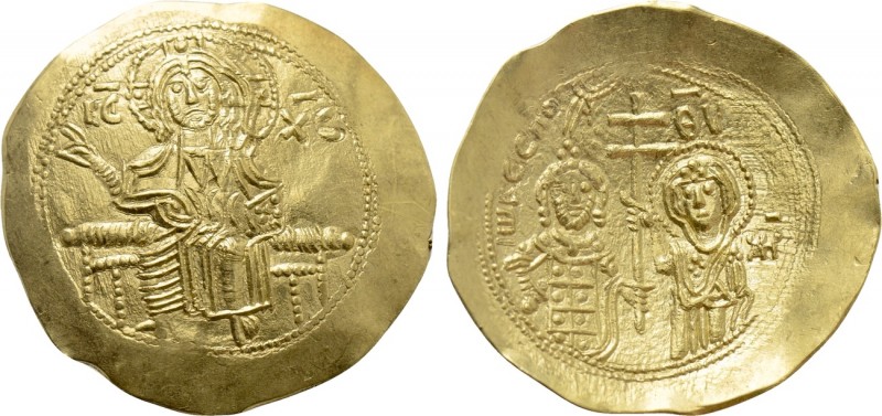 JOHN II COMNENUS (1118-1143). GOLD Hyperpyron. Thessalonica.

Obv: IC - XC.
C...