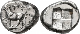 THRACE. Byzantion. Circa 387/6-340 BC. Tetradrachm (Silver, 23 mm, 15.00 g). Bull standing on dolphin to left, right foreleg raised; below foreleg, Φ....