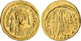 Maurice Tiberius, 582-602. Solidus (Gold, 21 mm, 4.43 g, 7 h), Constantinopolis. O N mAVRC TIb P P AVI Draped and cuirassed bust of Maurice Tiberius f...