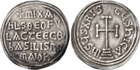 Michael I Rhangabe, 811-813. Miliaresion (Silver, 23 mm, 2.09 g, 12 h), Constantinopolis. IҺSЧS XRISTЧS ҺICA Cross potent set on three steps. Rev. + M...