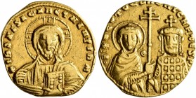Nicephorus II Phocas, 963-969. Solidus (Gold, 20 mm, 4.00 g, 6 h), Constantinopolis. +IҺS XPS RЄX RЄςNANTInm Nimbate bust of Christ facing, wearing tu...