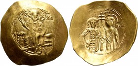 John II Comnenus, 1118-1143. Hyperpyron (Gold, 27 mm, 4.41 g, 7 h), Thessalonica. Christ, nimbate, seated facing on throne without back, wearing palli...
