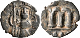 ISLAMIC, Time of the Rashidun. Pseudo-Byzantine types. Fals (Bronze, 19 mm, 2.84 g, 7 h), imitating a EN T૪TO NIKA follis of Constans II, uncertain mi...
