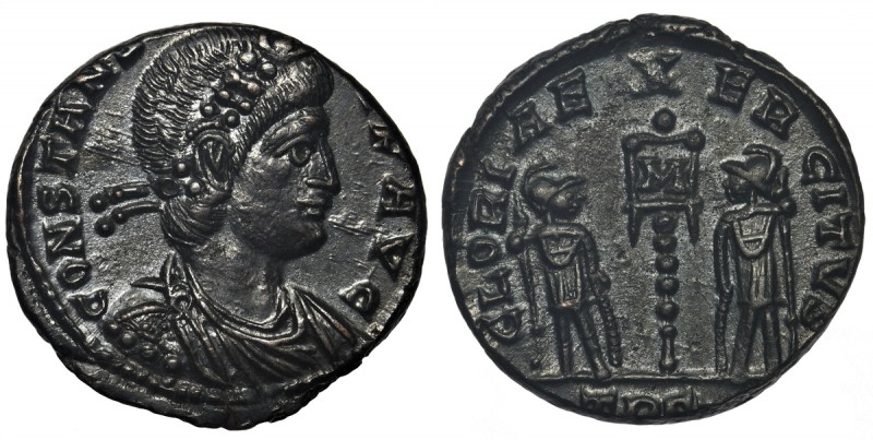 Cesarstwo Rzymskie, Konstans (337-350), Follis 
 Trier circa 346-348 ne.
 Awer...