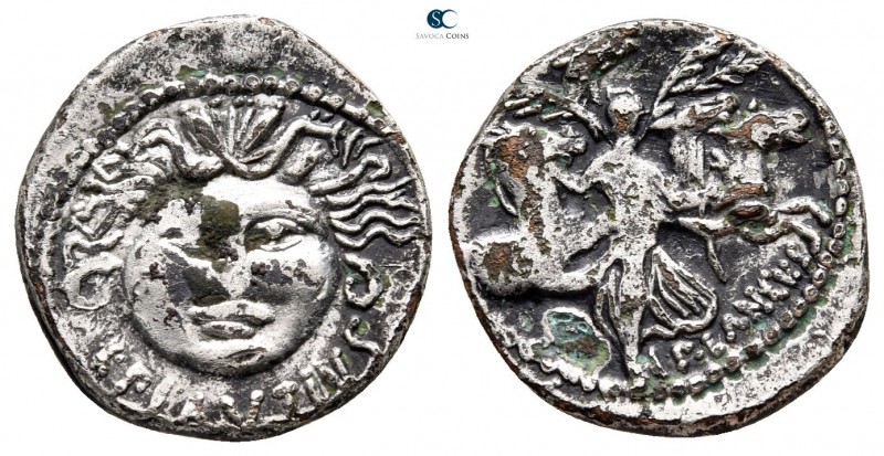 L. Plautius Plancus 47 BC. Rome
Fourreè Denarius

19 mm., 3,58 g.



very...
