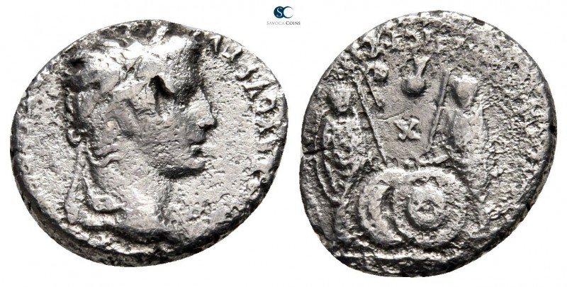 Augustus 27 BC-AD 14. Lugdunum
Denarius AR

18 mm., 3,17 g.



fine