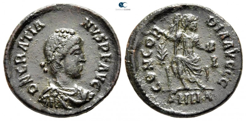 Gratian AD 375-383. Nicomedia
Follis Æ

19 mm., 2,67 g.



very fine