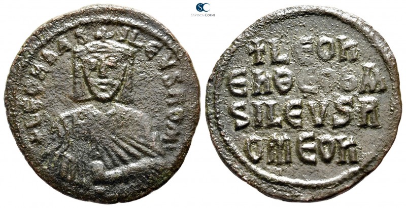 Leo VI the Wise AD 886-912. Constantinople
Follis Æ

28 mm., 6,33 g.



v...