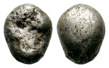 ARCHAIC Hacksilber for coins and Jewelry. Late 5th century BC.AR Silver
Condition: Very Fine

Weight: 2,19 gr
Diameter: 10,00 mm
