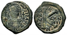 Justinianus I (527-565 AD). AE Follis
Condition: Very Fine

Weight: 8,38gr
Diameter: 26,17 mm