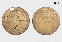 Drittes Reich, große vergoldete Silbermedaille 1933, von Oskar Glöckler, der Deutschen Sportbehörde, auf die Sieger der Deutschen Meisterschaften in d...