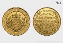 Deutsches Reich, Medaille (Bronze, vergoldet), 1899, anlässlich der 2. Int. Hundeausstellung in Gießen. Vs. VEREIN ZUR ZÜCHTUNG REINER HUNDERASSEN / G...