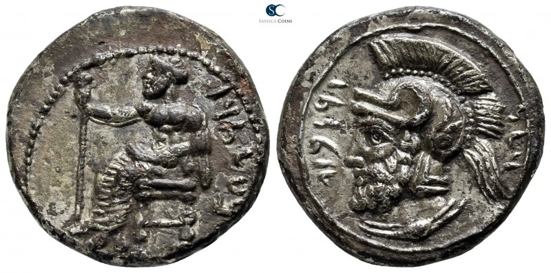 Cilicia. Tarsos. Pharnabazos 380-373 BC. 
Stater AR

23 mm., 9,16 g.

Baalt...