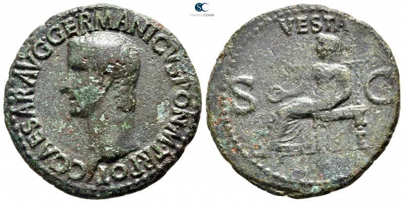 Gaius (Caligula) AD 37-41. Rome
As Æ

30 mm., 9,85 g.

C CAESAR AVG GERMANI...