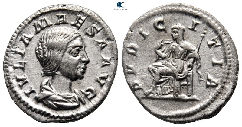 Julia Maesa AD 218-224. Rome
Denarius AR

20 mm., 2,93 g.

IVLIA MAESA AVG,...