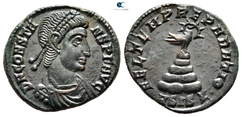 Constans AD 337-350. Struck AD 348-350. Siscia. 1st officina
Halbcentenionalis ...