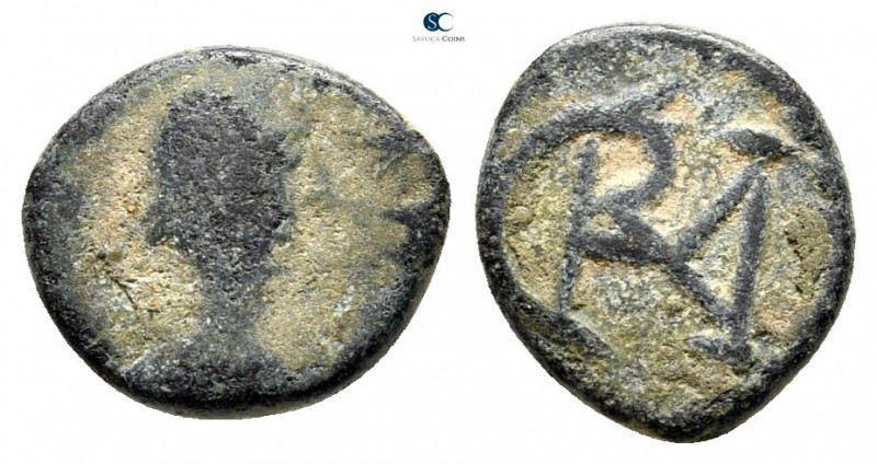 The Vandals. Carthage AD 530-533.
Nummus Æ

9 mm., 0,87 g.

Diademed, drape...