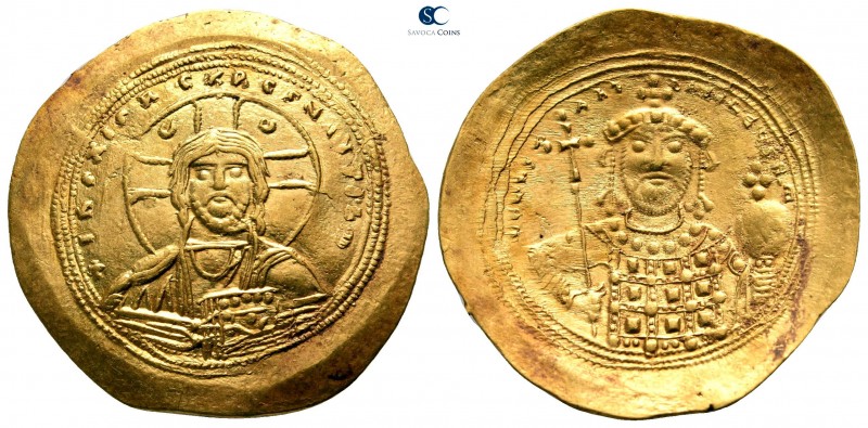 Constantine IX Monomachus AD 1042-1055. Constantinople
Histamenon Nomisma AV
...